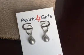 Dignity Earrings - Grey