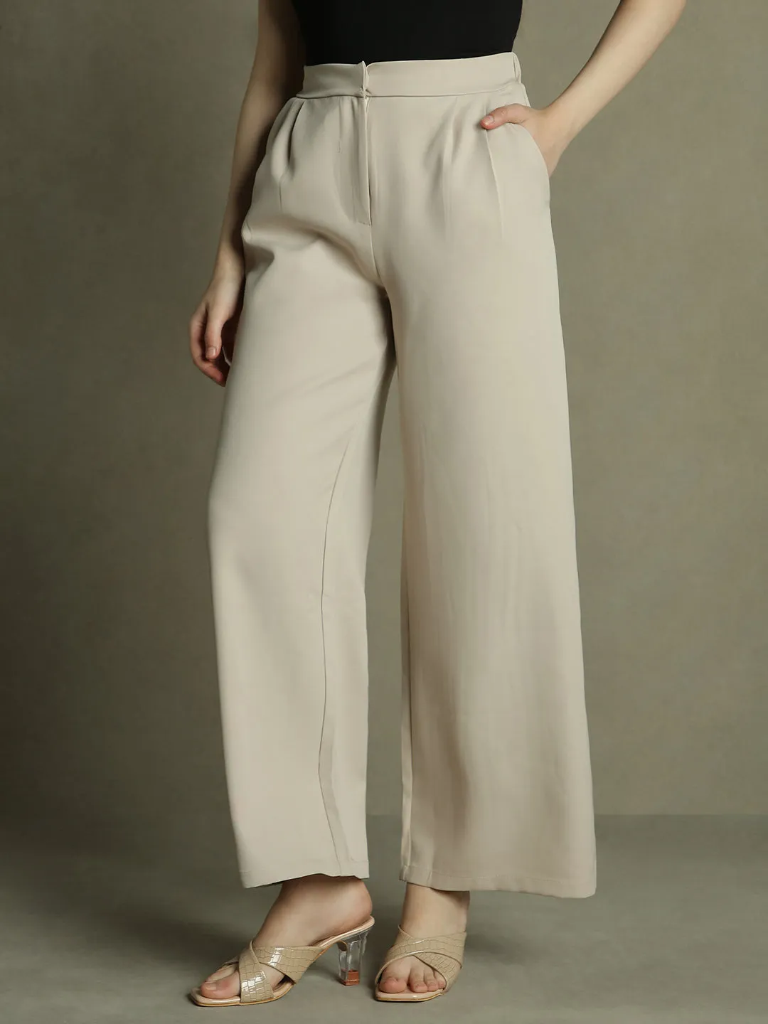 DL Woman Khaki Flared Trousers
