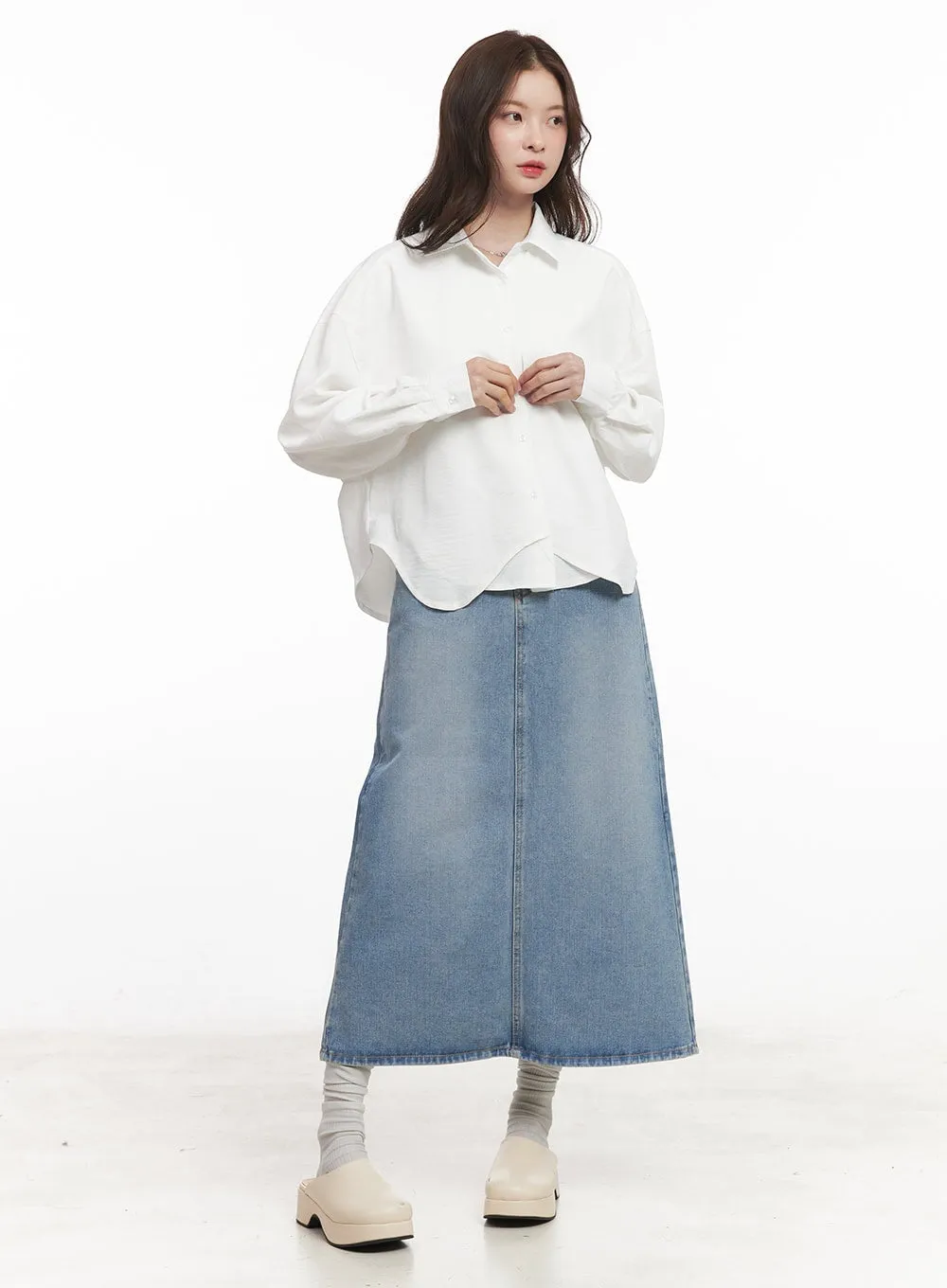 Loose-Fit Layered Collared Shirt CM511