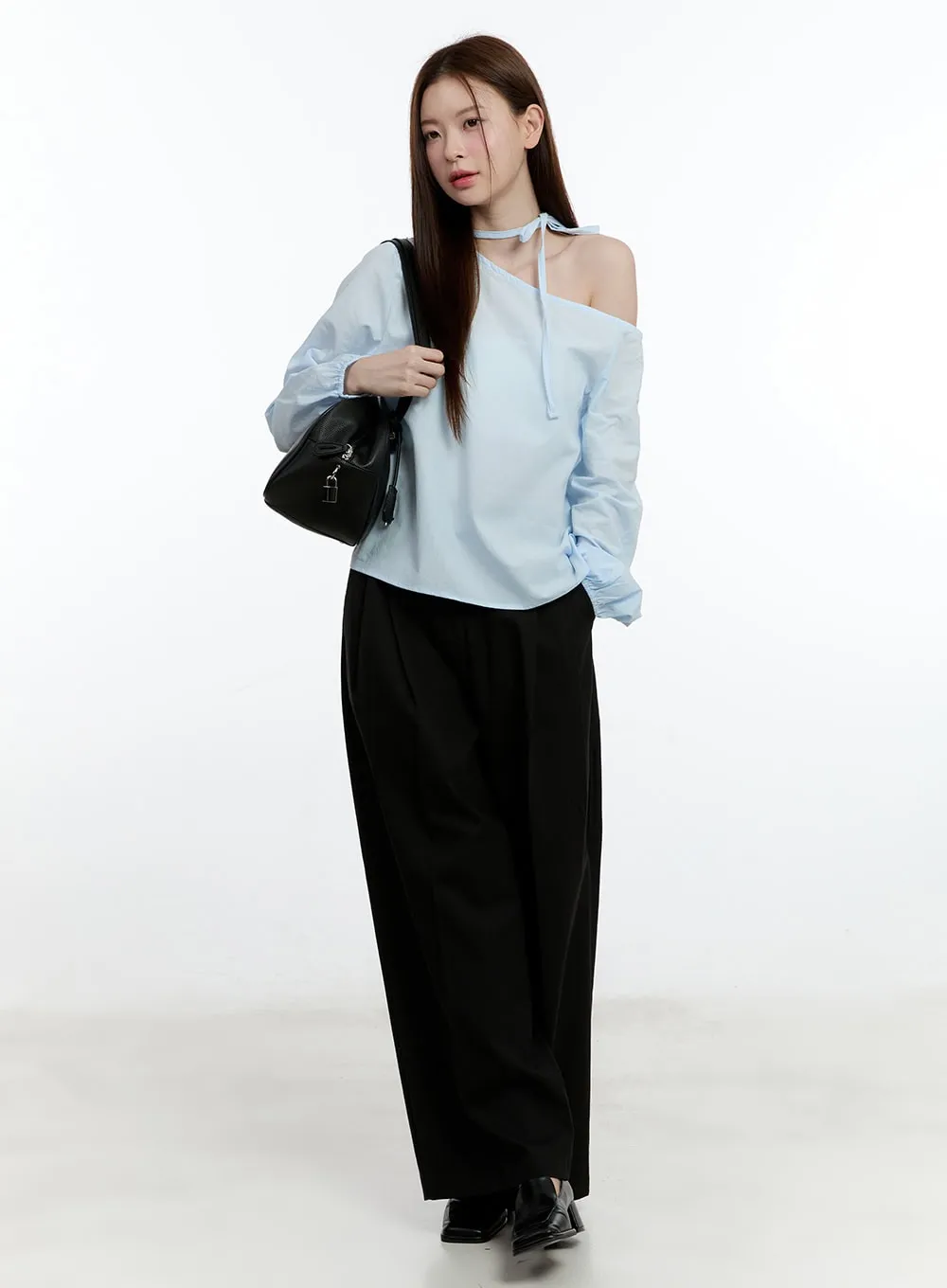 Loose-Fit One-Shoulder Blouse CM521